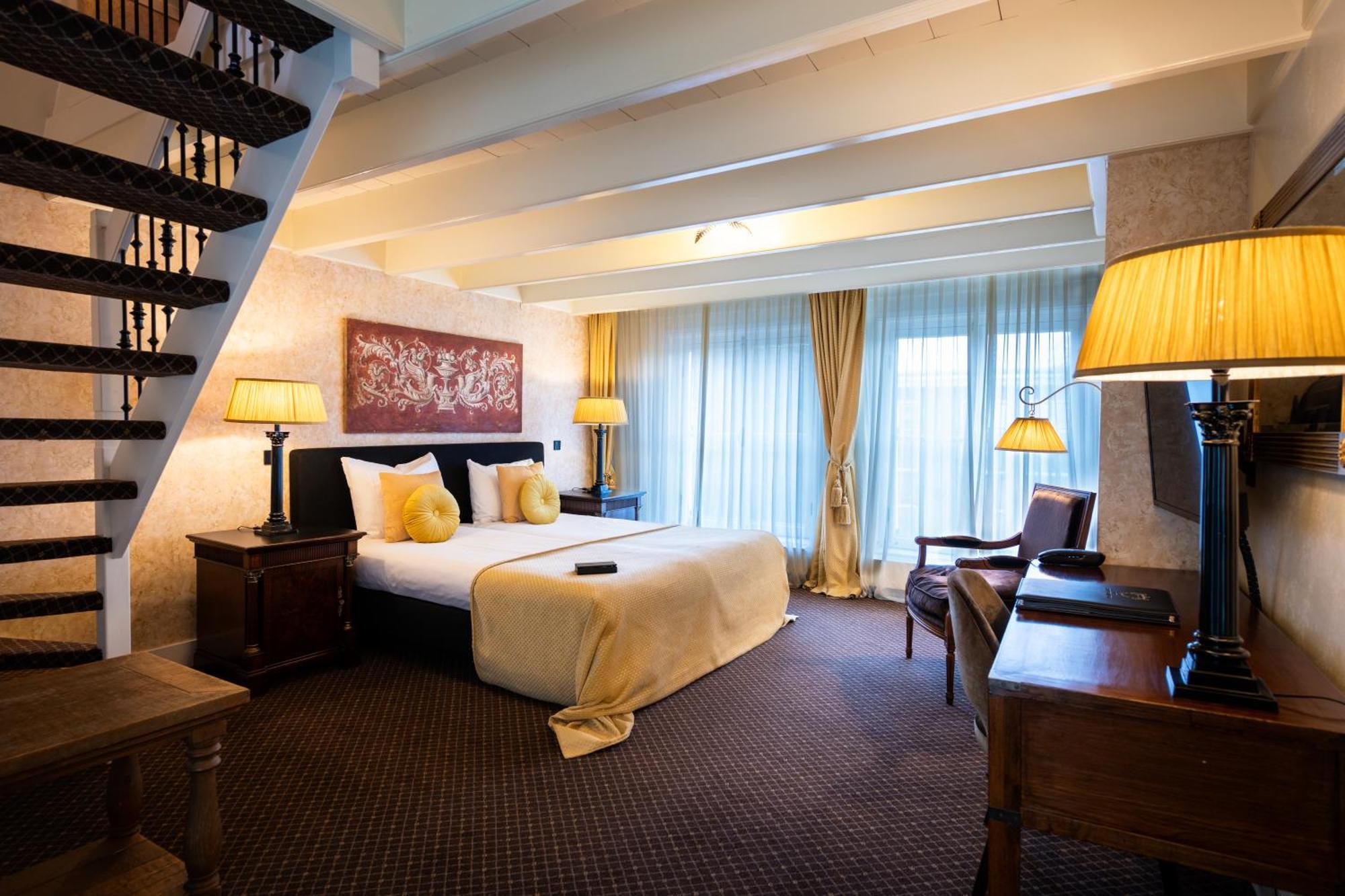 Grand Boutique Hotel-Restaurant Huis Vermeer Ντέβεντερ Δωμάτιο φωτογραφία