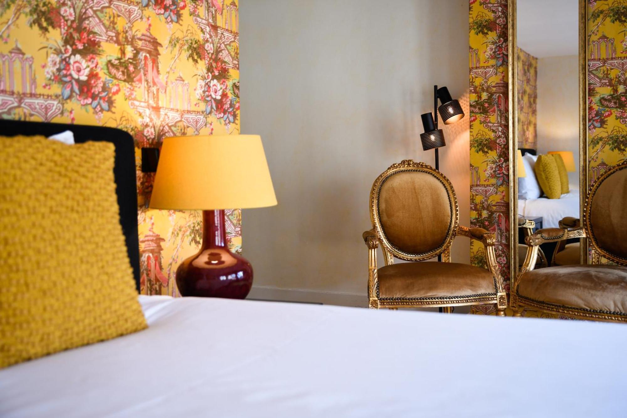 Grand Boutique Hotel-Restaurant Huis Vermeer Ντέβεντερ Δωμάτιο φωτογραφία
