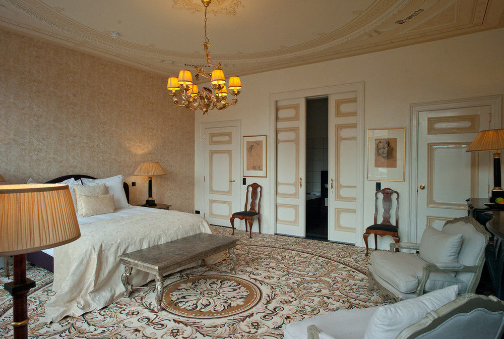 Grand Boutique Hotel-Restaurant Huis Vermeer Ντέβεντερ Εξωτερικό φωτογραφία